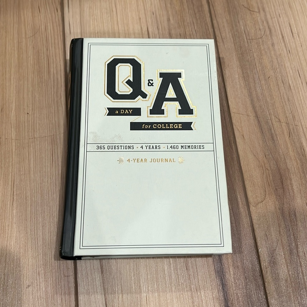 BRAND NEW 4/$15 Q&A a Day for College Book